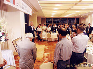 受賞祝賀会を社内で開催 於ホテル日航新潟 （平成24年8月28日）