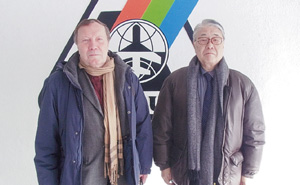 元ロシア極東原材料研究所長 バクーリンさんと．政治に口出ししなければ高齢でも地位が保障される．現在はロシア 太平洋大学教授．ロシア極東経済ミッション、ハバロフスク・インツーリストホテルで　平成24年11月